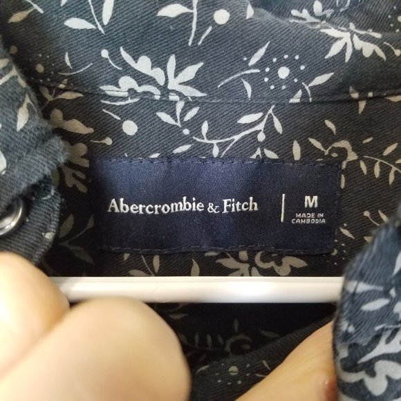Abercrombie & Fitch Mens M Black Floral Long Sleev - Picture 6 of 8